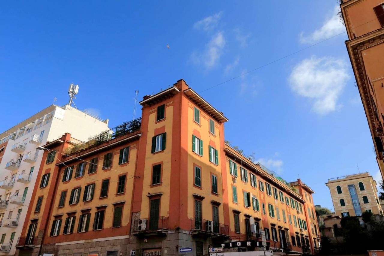Vatican Museum Bright Apartment Up To 8 People ローマ エクステリア 写真