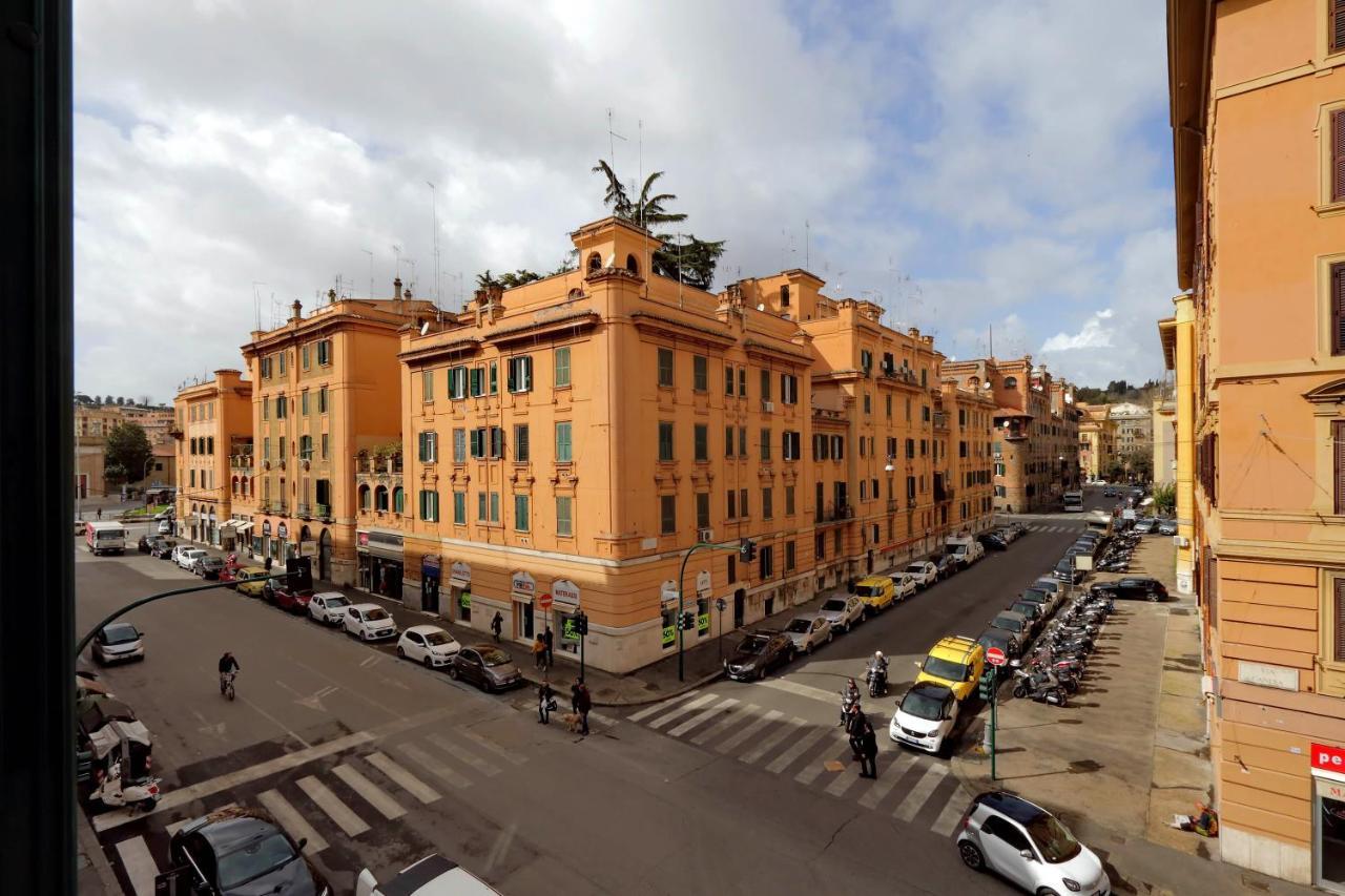 Vatican Museum Bright Apartment Up To 8 People ローマ エクステリア 写真